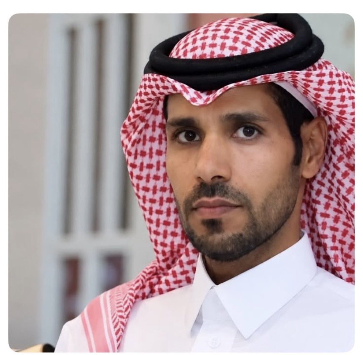 sultanawad27's tweet photo. بقلوب مؤمنة بقضاء الله وقدره أتقدم بأصدق التعازي والمواساة في وفاة أستاذي الفاضل وصديقي الغالي دبندر العلم لقد كان لي بالقدر الذي كان فيه معلماً ومربياًأخاً وصديقاً نبيلاًنسأل الله العلي القدير أن يتغمده بواسع رحمته وأن يسكنه فسيح جناته وأن يلهمنا وأهله وذويه جميل الصبر والسلوان. https://t.co/RjUCOOUK12