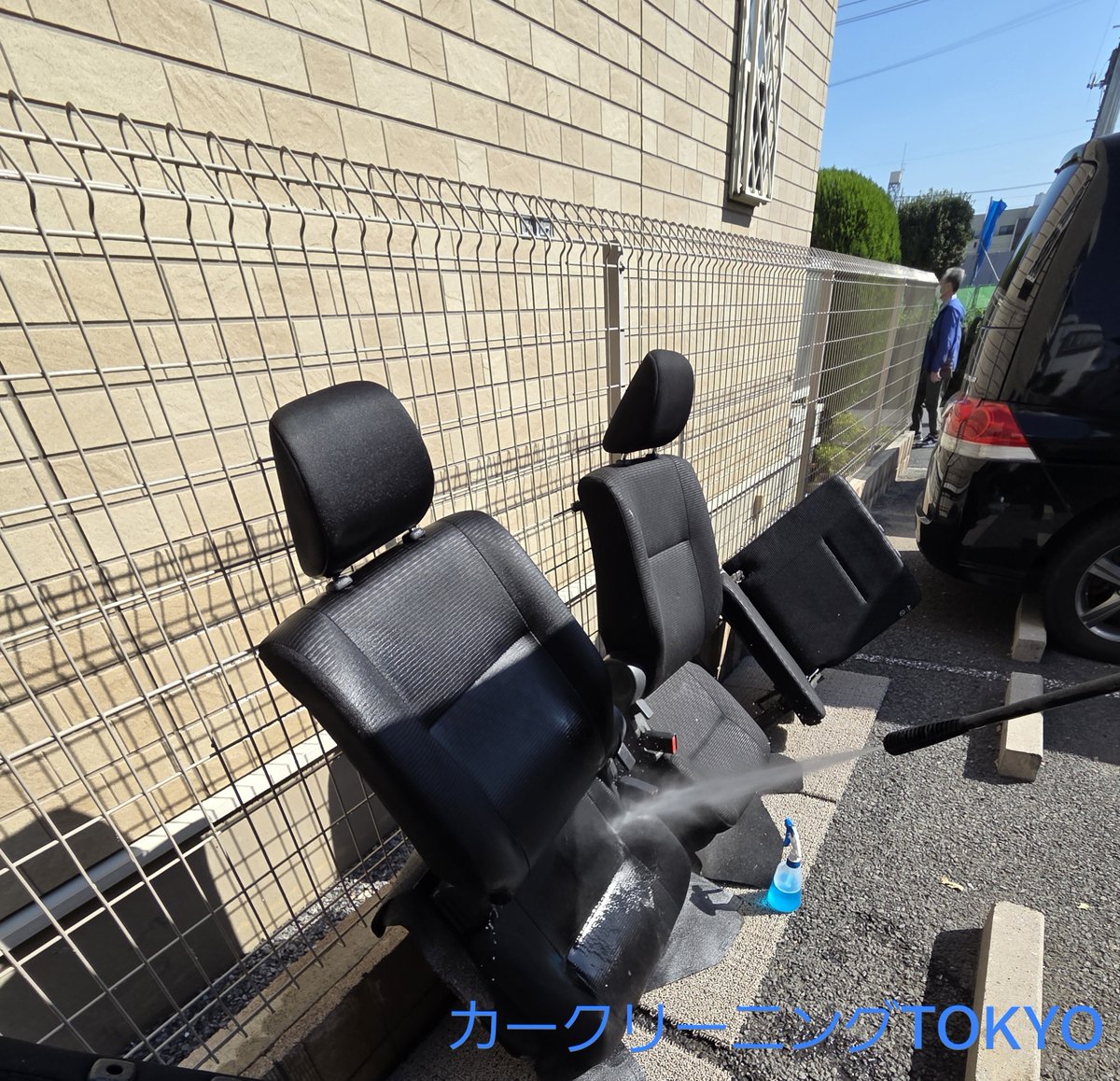 kurumacleaning's tweet photo. 【シート丸洗い洗浄！】
​シートの頑固な汚れやシミ、諦めていませんか？
カークリーニングTOKYOでは、車のシートを高圧洗浄機&amp;リンサーでスッキリ洗浄✨  
​奥の汚れまでごっそり落とします🚗💨
​🔗https://t.co/Jfz8lsmPN6
​#カークリーニングTOKYO #車内清掃 #車内クリーニング #車シート洗浄 https://t.co/fys6ZsXFgB