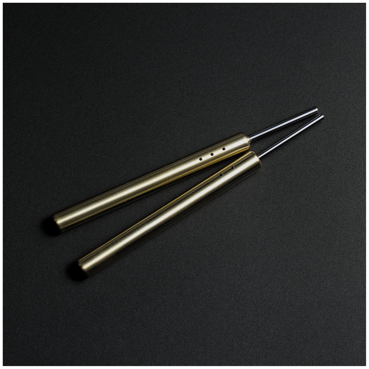 oshinbaks's tweet photo. 真鍮製柄付きコイルジグ、本日21:00~再販します。しばらく再生産の予定はありませんのでよろしくお願いします🙇♂️
#NeutralMetalWorks https://t.co/UzR9bfCQpc