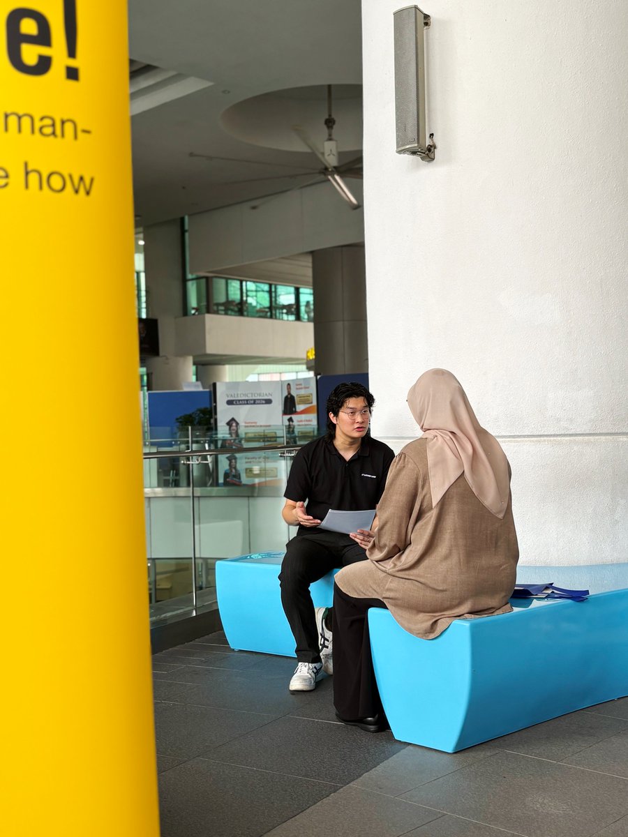 ipserverone's tweet photo. At the IP ServerOne recruitment booth, we met students exploring internships and career paths in AI, cloud and technology.

It was good to hear their questions, learn what they’re curious about and talk about where a career in tech could take them. 👋 https://t.co/jbwR46Qt9L