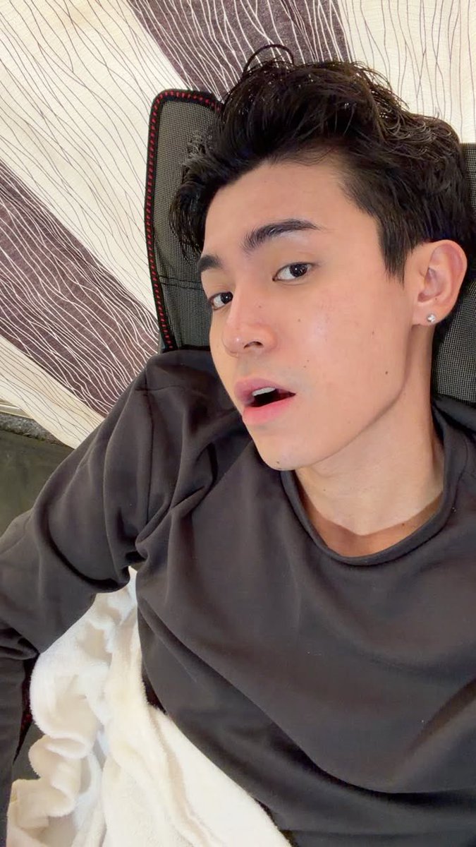 acciobrent_'s tweet photo. Fresh pa din mukha kahit pagod na 😭 https://t.co/3cLdnpOVIa