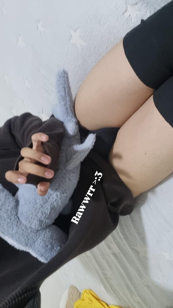 Taffex7d's tweet photo. Femboy type shit https://t.co/AXeU2tRmIG
