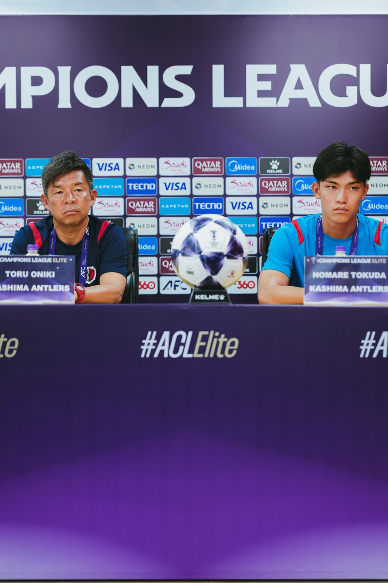 atlrs_official's tweet photo. ◤￣￣￣￣￣￣￣￣￣￣￣
　　いざ、アジアの頂へ。
＿＿＿＿＿＿＿＿＿＿＿◢

明日のACL Elite MD2 コンアン・ハノイ戦に向けた前日公式会見に鬼木監督と徳田選手が出席し、その意気込みを語りました。

明日も共に闘いましょう🔥

🔻会見の詳細はこちら🔻
🔗https://t.co/PC7biM7FeR

#鹿島アントラーズ #共闘