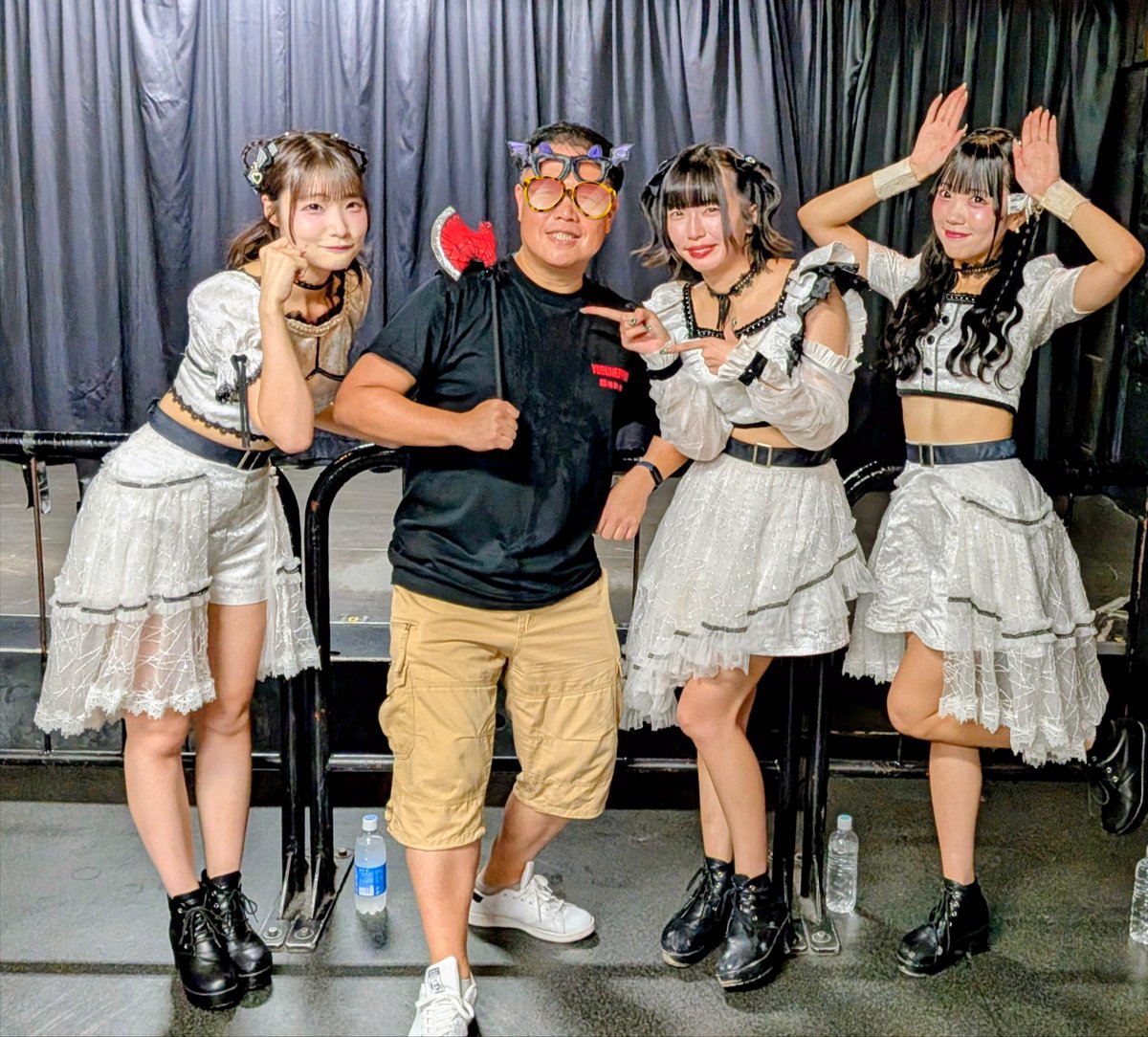 tkp2017's tweet photo. 2026.10.12.mon@ツイガレ
シークレットシャノワール単独公演
『新章・黒猫達の館 』

シャノ単独公演、アチアチな会場で熱のこもった楽曲をたくさん聴けて、とても良い時間をすごせました。
楽しかったです。シーシャノの皆さんありがとうございました！

#シーシャノ https://t.co/6unDQxgAgk