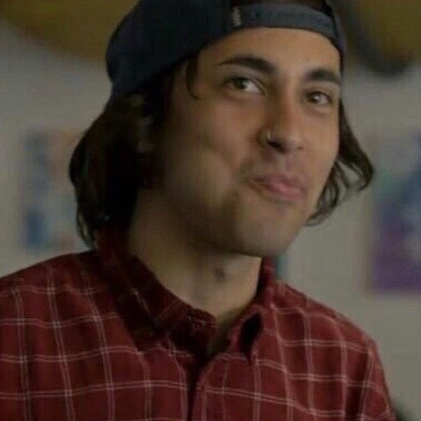 justapainterr's tweet photo. Isn’t he just the cutest https://t.co/mgVO8d9jrh