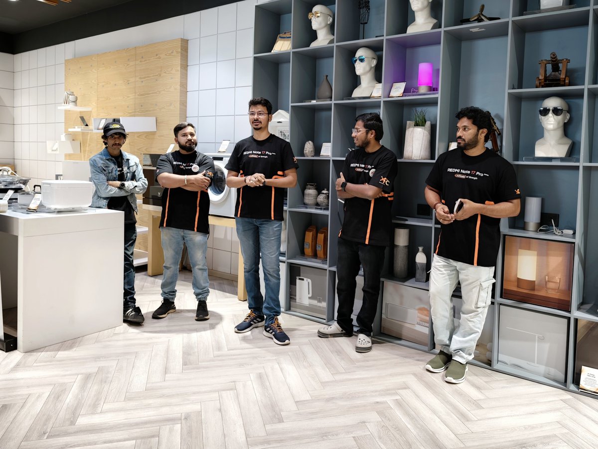 aniruddha0367's tweet photo. Another Amazing weekend with #XiaomiFansClub 
Getting to know new fans, sharing our experience as a #MiFan 
Experiencing the all new #RedmiNote17ProSeries 

#XiaomiIndia @XiaomiIndia @RedmiIndia @XFCBengaluru @sandeep9sarma @Ritij @pixelwithme https://t.co/0u4G9r7T4B