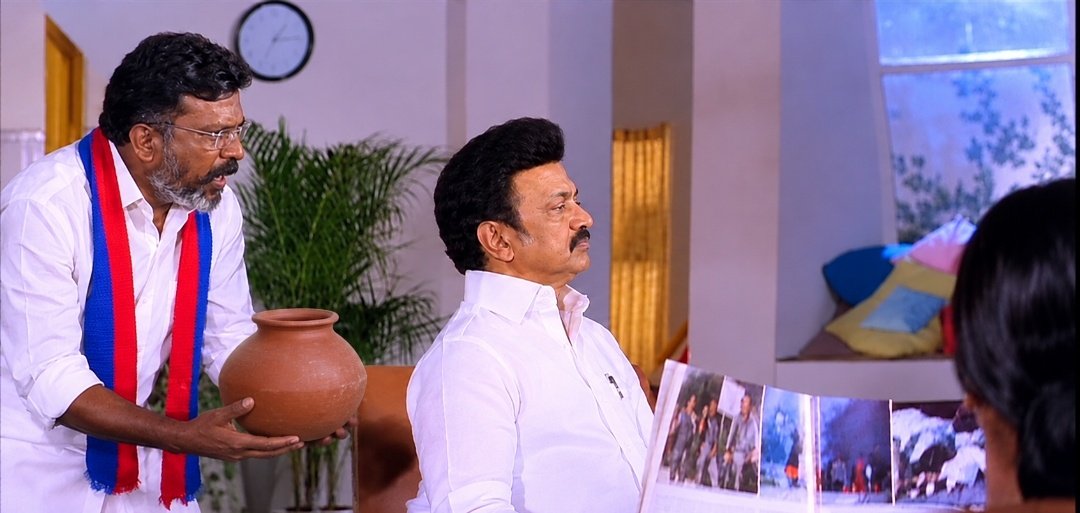 Sangeeta_cbe's tweet photo. ஆட்சியில் பங்கு அதிகாரத்தில் பங்கு லாட்டரி வித்துகிட்டு இருந்த ஒருத்தன் சொன்னத நம்பி தெரியாம போயிட்டேன் ஐயா https://t.co/bNGtLX8yQh