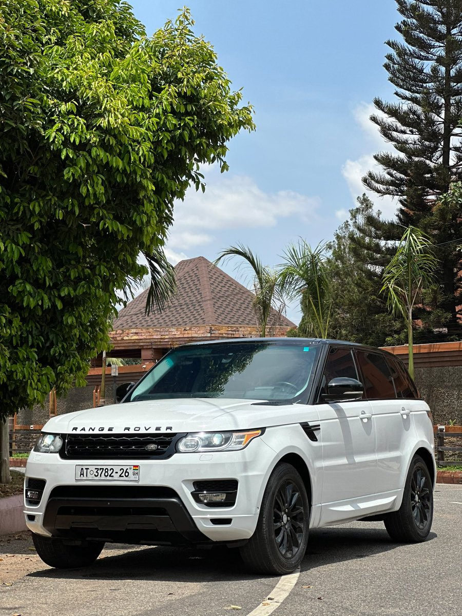 KobbyKayAutos's tweet photo. 2016 Range Rover Sport HSE 
95k miles 

•3.0L inline-6 Petrol engine 
•Leather seats 
•Panoramic Sunroof 
•Touchscreen infotainment display 
•Alloy Wheels

¢385,000

Call/WhatsApp 0504597750 https://t.co/hSnPWOVnhp