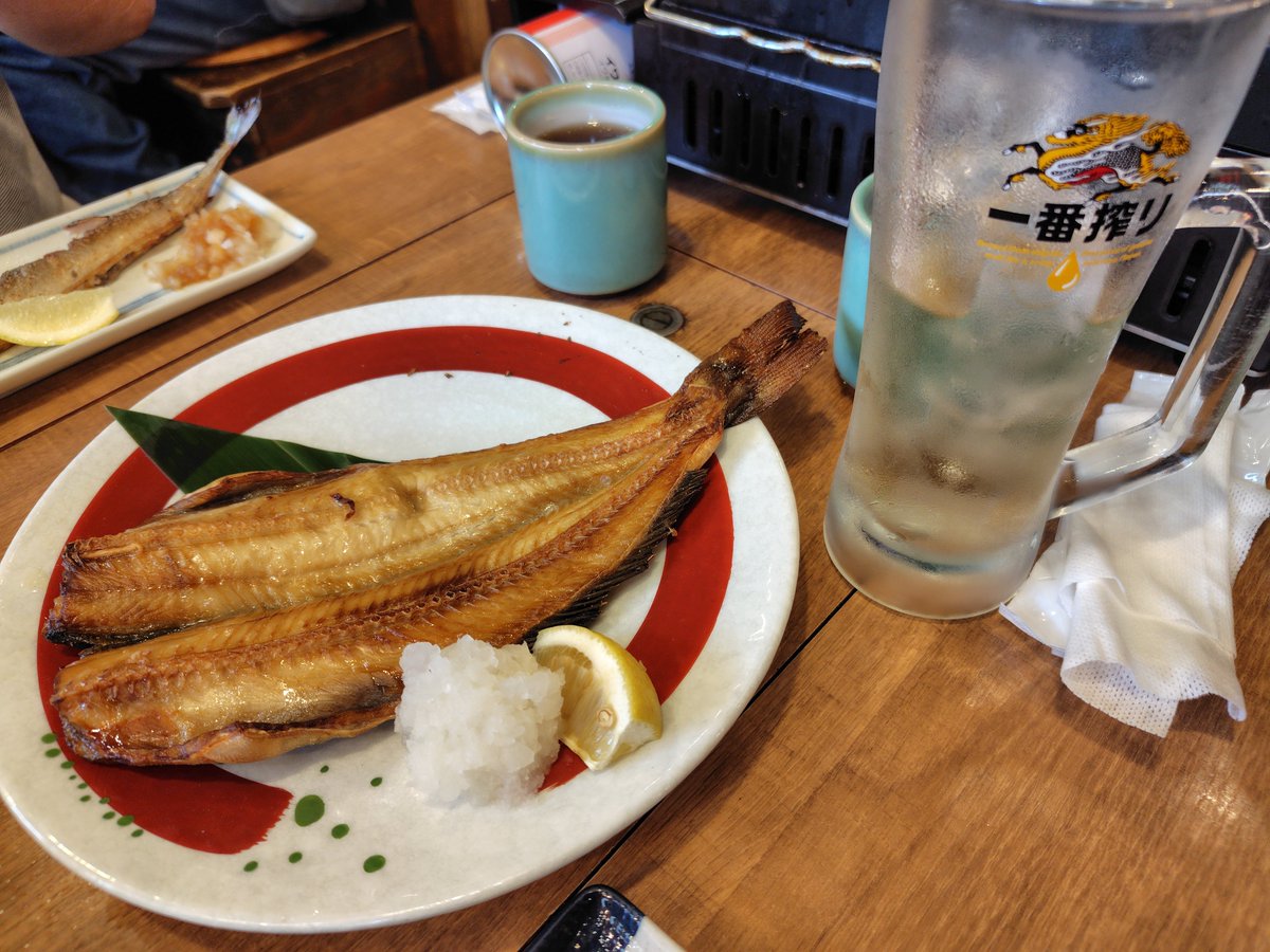 daimoro1228's tweet photo. 関西出張前にお世話になった人と十三で昼飲み🍶気にかけて声掛けてくれるだけで幸せだ。 https://t.co/Pv4bdWzydu