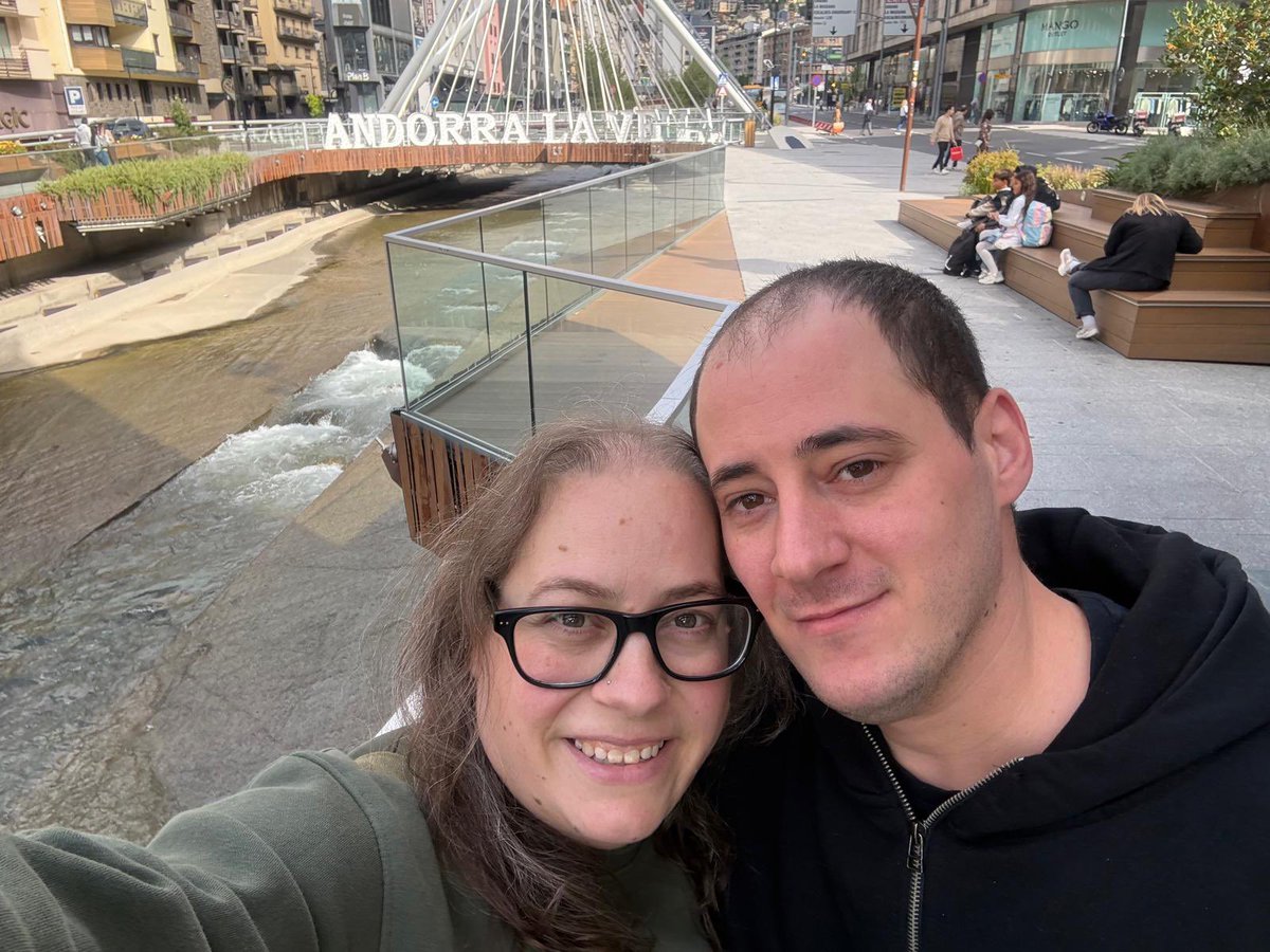 elxus94's tweet photo. Una maravilla de viaje, de país y, sobre todo, una suerte vivir todo contigo, siguen pasando los años y cada día tengo más ganas de vivirlo todo contigo, te quiero mucho ❤️ https://t.co/s8Ys1ftHTL