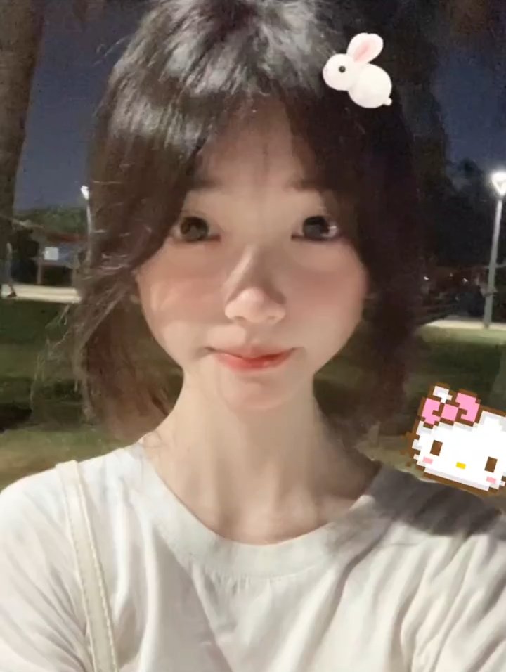 ChenKittie50301's tweet photo. 今天我当一次女菩萨！！！

新人玩X第一次全身的🥹

或许这就是你们说的穴脸同框吧 https://t.co/BiPFgqdRzj