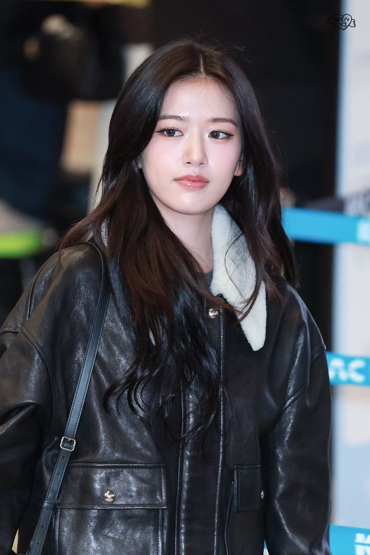 yujin_llll's tweet photo. 아 잘생겼어... https://t.co/frXIqRO2Ue