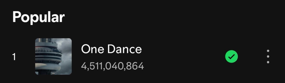_ebube_eze_'s tweet photo. One dance.    Vs burna boy career album 😂😂 https://t.co/d0GGtPpULl