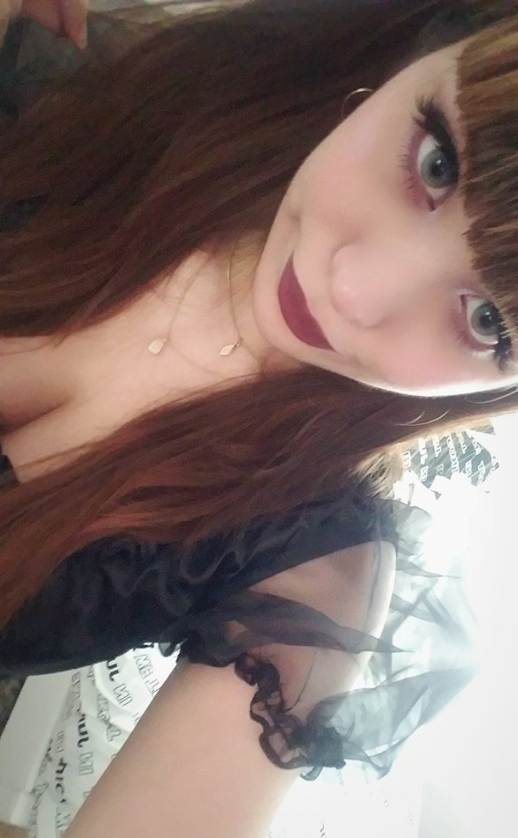 Alwaysjerking_'s tweet photo. Such a hot piece of ass, I need to be in @KoreOfOlympus balls deep right now fuck https://t.co/svnZIH51B3