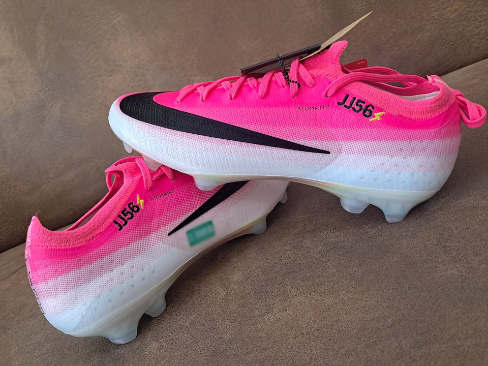 motherpin's tweet photo. ปักสตั๊ด
Line:@motherpin
#ปักรองเท้าฟุตบอล #สตั๊ดปัก
#nikefootball
 #สตั๊ดปักชื่อ #รองเท้าสตั๊ดปัก
#ปักสตั๊ด #รับปักสตั๊ด #รับปักสตั๊ดฟุตบอล #รองเท้าบอลปัก
#สตั๊ดไนกี้ปัก #nikemercurialvapor17
#nikemercurialvapor17elite
#nikemercurialvapor17elitefg
#nikeairzoommercurialvapor17 https://t.co/XuuUP9k66a