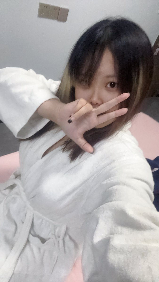 namida99T_T's tweet photo. 洗完澡的超级大笨蛋 https://t.co/tDuqFsX7R2