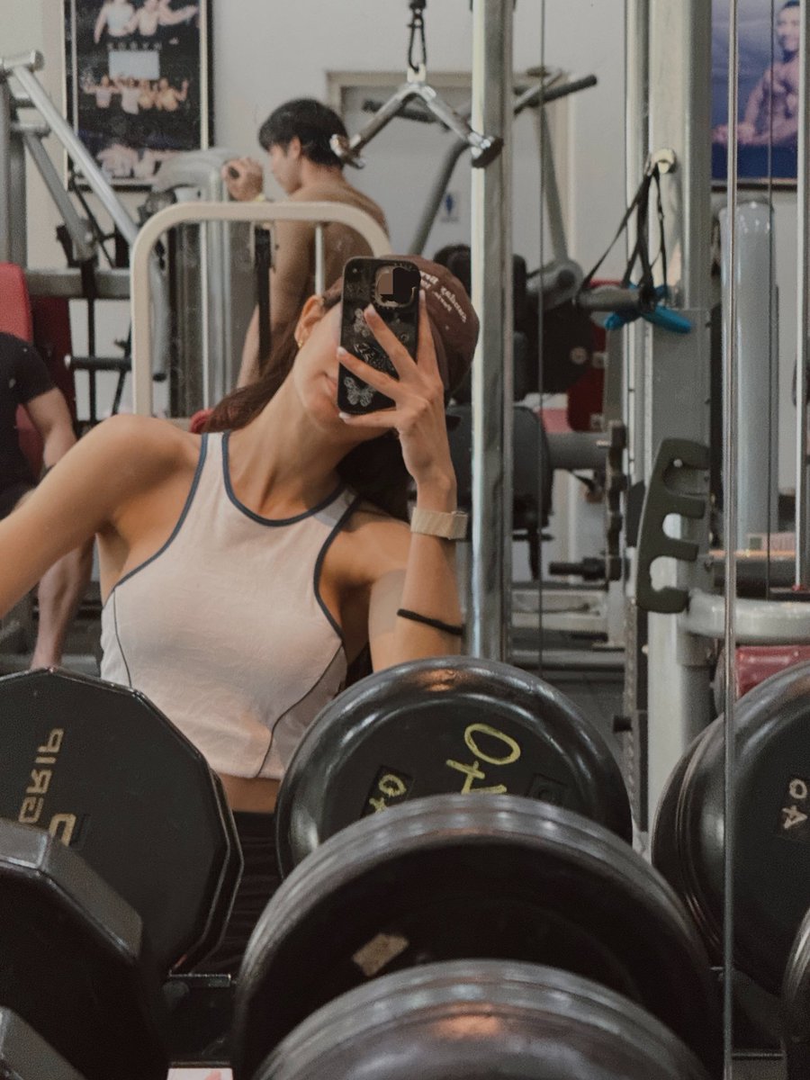 lena__lorena's tweet photo. อีกแปปเจอกันน้าาา🥹💪🏻  #lalinalena https://t.co/meykGIg1z2