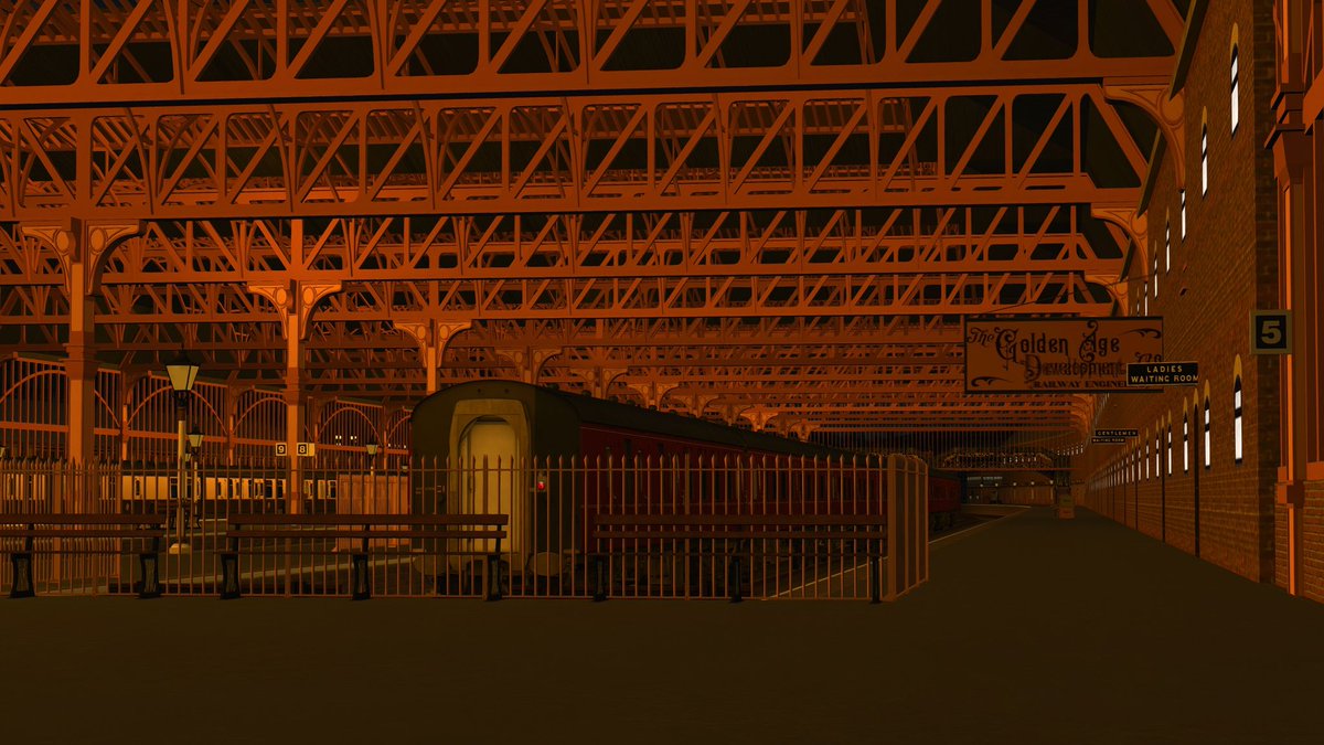 SWProds's tweet photo. Alfredston Eastgate at Night https://t.co/6gVCDfInTQ