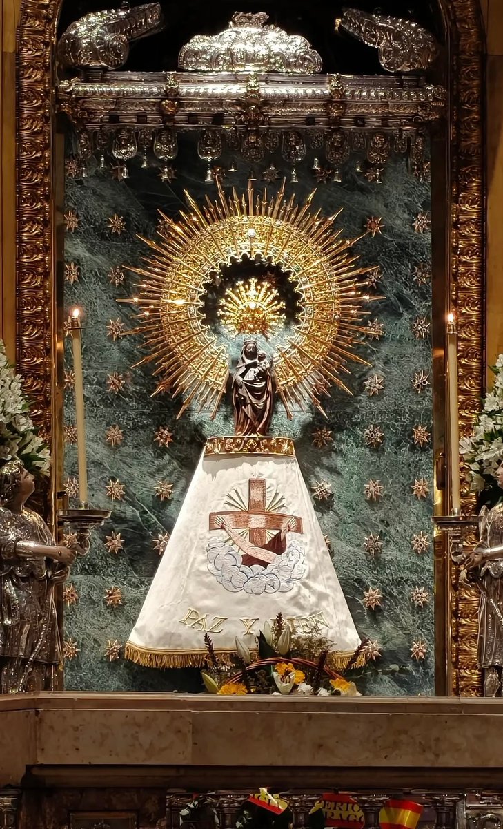 OFSCruzdesnuda's tweet photo. 🟤FELIZ DÍA DE LA FIESTA NACIONAL🟤 https://t.co/Vkr2mAm7vj