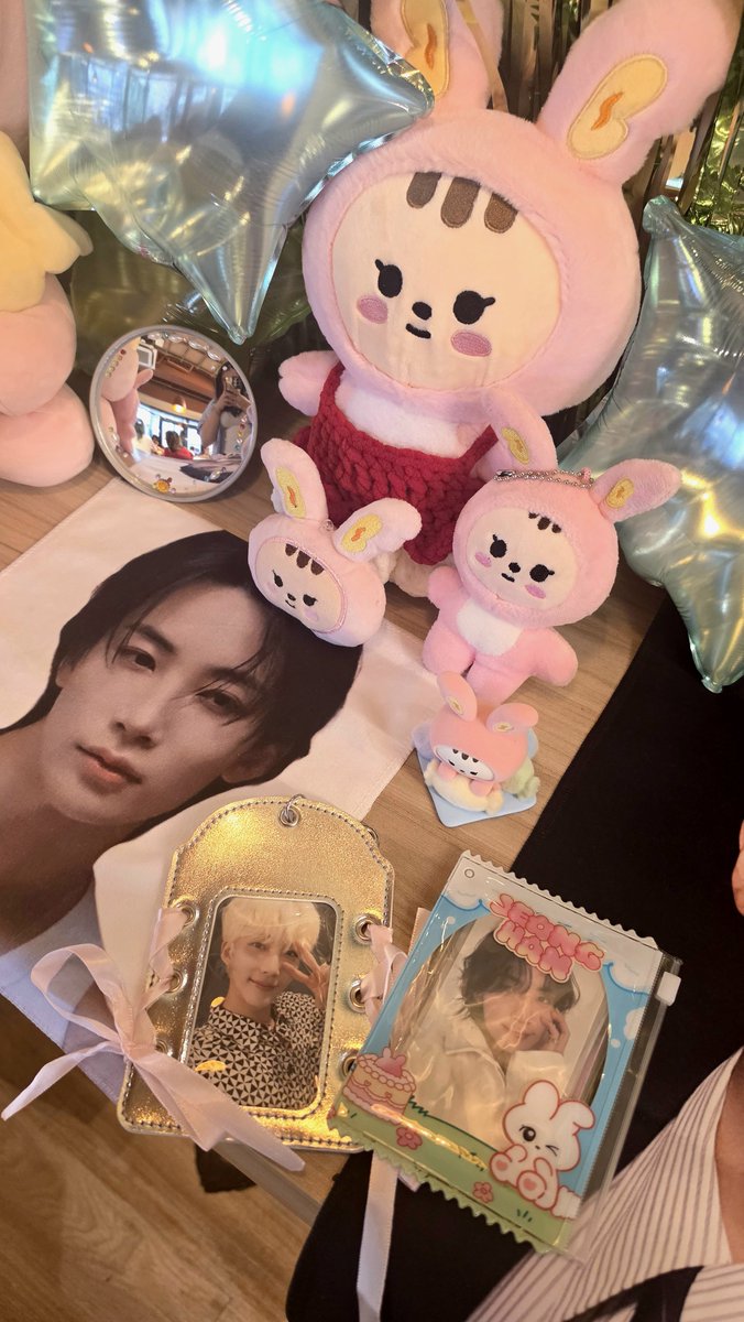tsumtsum_xx's tweet photo. Hannie Day!! ݁ ˖Ი𐑼⋆
.
.
.
#JEONGHAN #BetterHalfIsHome #YJHBetterHalf #정한 #ベターハーフ https://t.co/4w3PK4vDwJ