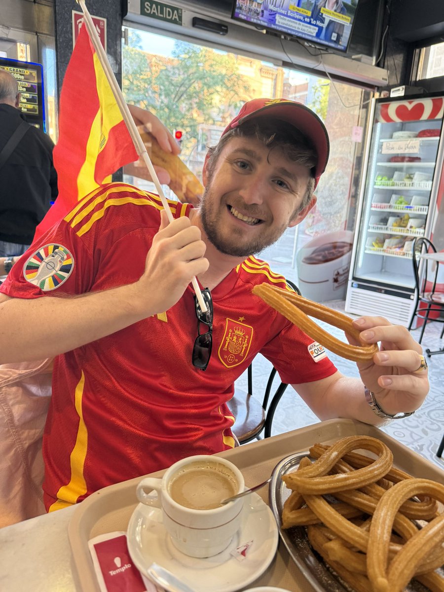 Principitooo84's tweet photo. ¡Feliz #12DeOctubre! ¡Feliz #DíaDeLaFiestaNacional ! ¡Feliz #DíaDeLaHispanidad! ¡Viva España! 🇪🇸🇪🇸🇪🇸 https://t.co/675cwa7hG1