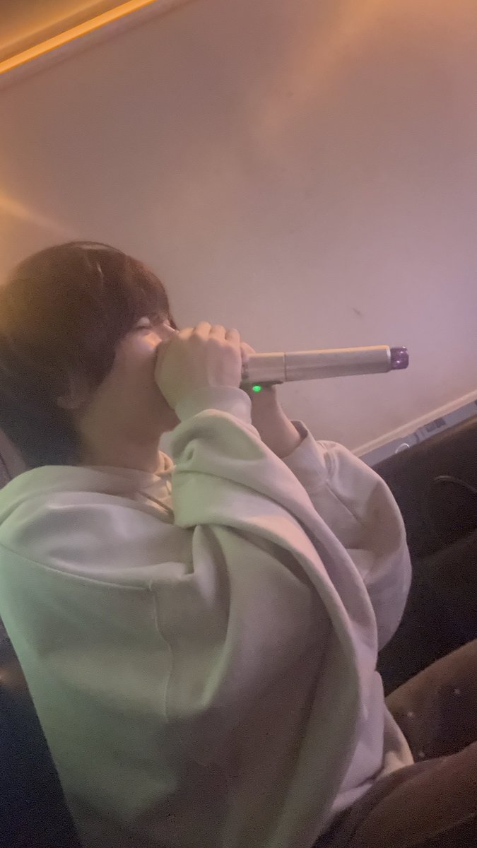 dias_shouri's tweet photo. ろく誕生日おめでとう🎉
10/23 ろく生誕祭 渋谷キャメロット https://t.co/1hi0mCReJV