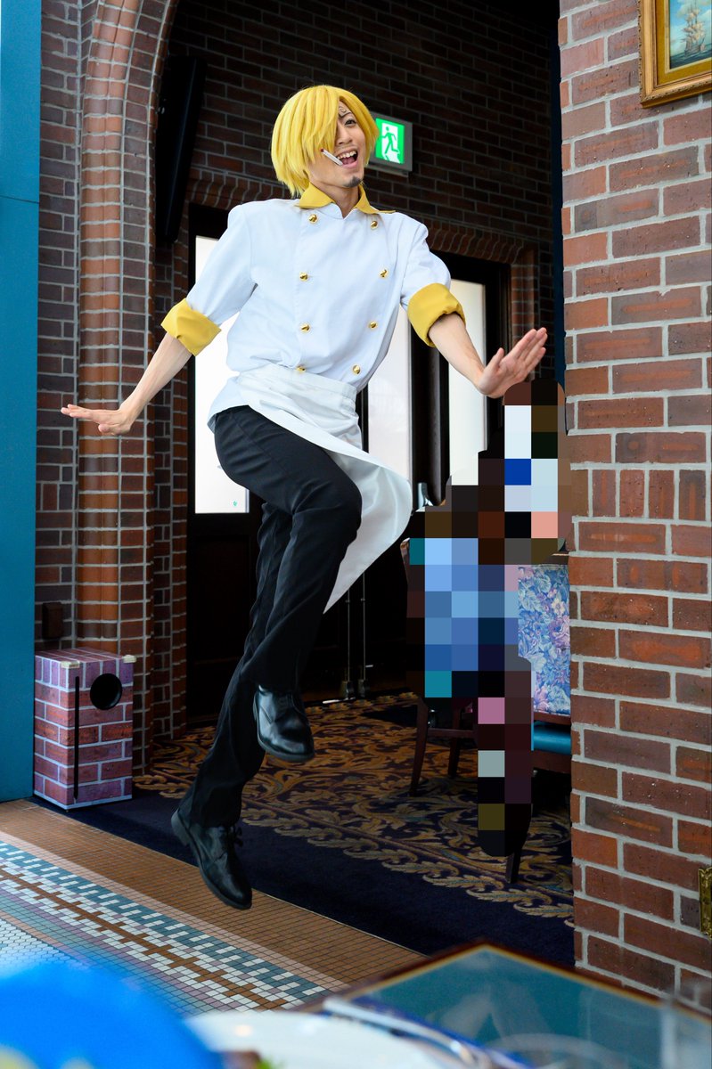 315hinapes's tweet photo. サンジくんここからスキップして4歩で次の場所まで辿り着くのビビったんだけど！！！足なっっっっが！！！！！
#サンレス　#USJファン
#USJワンピース https://t.co/IgP6pmoumf