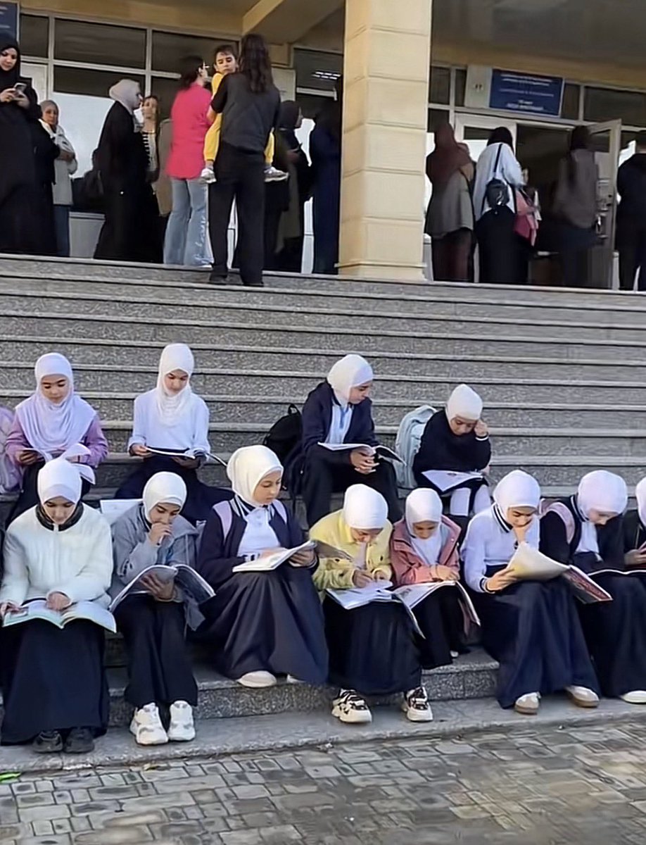 iliagcf's tweet photo. Bizi kim bu güne qoydu?
#HumanRightsInAzerbaijan https://t.co/YogN8cCJwV