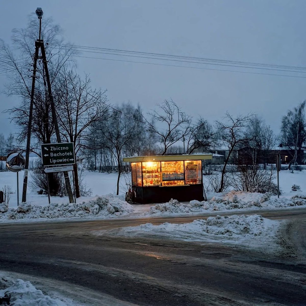 thornboy1's tweet photo. Klimatyczne zdjęcie.

fot. Mark Power, 2006 https://t.co/o2p9EfWDHI
