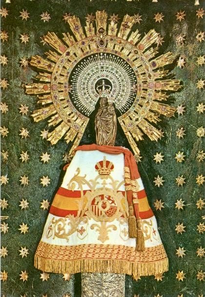 kolymvitis's tweet photo. Feliz día de la Patrona de España. Feliz día de la Hispanidad. Hagamos de nuevo España un gran país. https://t.co/16en5nDcD5