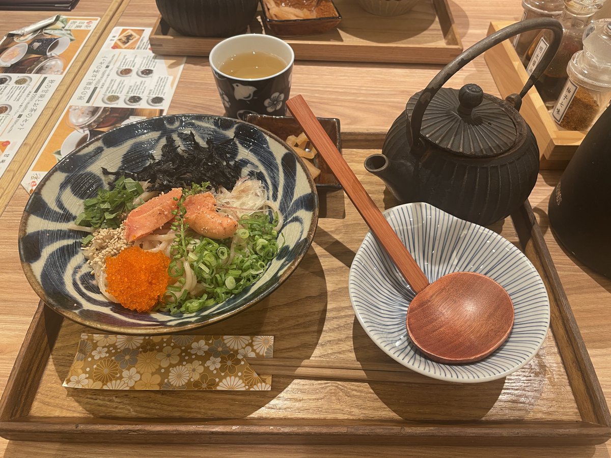 U1aizawa's tweet photo. 間食のたらこスパ https://t.co/dxNq5o9MnY