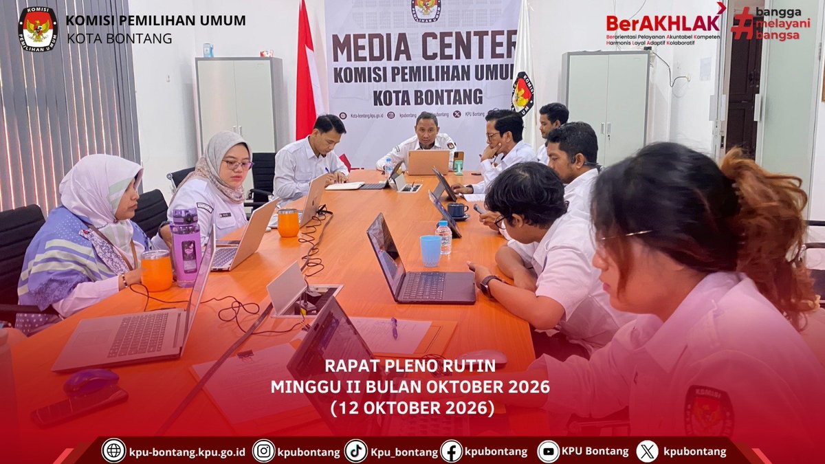 kpubontang's tweet photo. KPU Kota Bontang melaksanakan Rapat Pleno Rutin mingguan di ruang Media Center, Kantor KPU Kota Bontang, Senin (12/10/2026).

Rapat Pleno Rutin Minggu II bulan Oktober 2026 ini diikuti oleh jajaran Komisioner dan Sekretariat KPU Kota Bontang. https://t.co/jEJKWwX3eq
