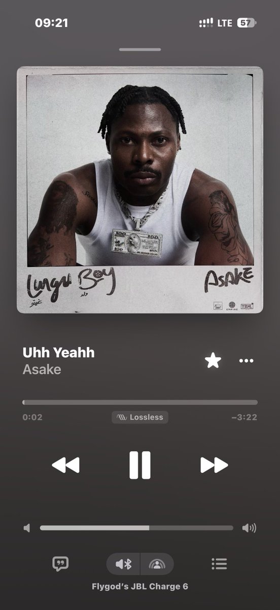 flygodT's tweet photo. My favorite type of MM, idk how to describe it but when he makes music like this it’s for me https://t.co/QdgGgoWIHz