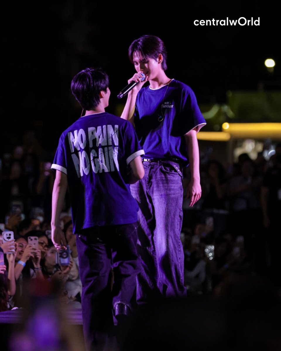 mercur1yu's tweet photo. ถ้าจะคุกเข่ามาบอกแม่ก่อนเด้ออ แม่จะได้เตรียมสินสอดถูก https://t.co/Qi9CYotnDE