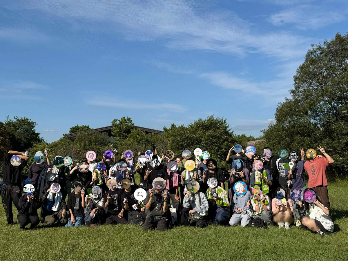 hawa_ztmy's tweet photo. #実際に会ってみてどうでしたか 
本当に2日間楽しかったです！
まさかこんな数の人に集まってもらえるとは思ってませんでした！！ https://t.co/wlEnwlUeYJ