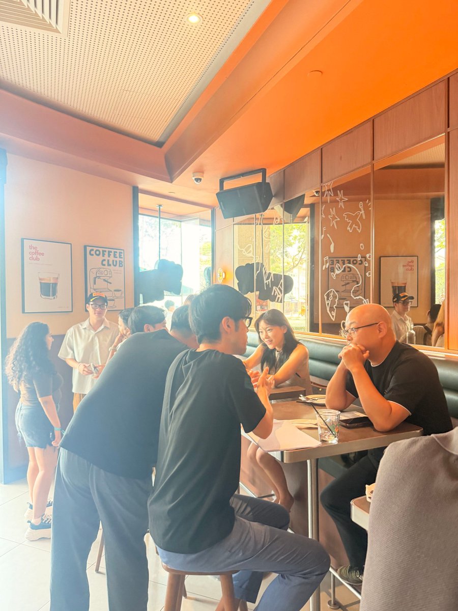 soneium's tweet photo. 🇸🇬 @Token2049 Singapore, done.

💿 Onchain Entertainment Innovation Summit with Sony Ventures and Taisu Ventures: one afternoon on tokenized IP and AI agents, with Soneium at the center of both.

💿 Soneium is advancing IP standardization and will support the Onchain IP Asset and License Registry (ERC-8432). Rights that travel with the work, and agents that can act on them.

💿 Soneium Sips brought the tokenized IP and onchain entertainment creators and builders on Soneium into one conversation about what’s next. Packed room, full plates, and a pipeline deeper than anyone there expected.

Seoul was entertainment and infrastructure.
Singapore was the standard that ties them together.
More soon. 👀