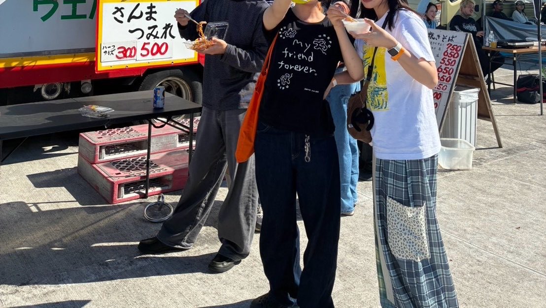 pm_2358 tweet picture