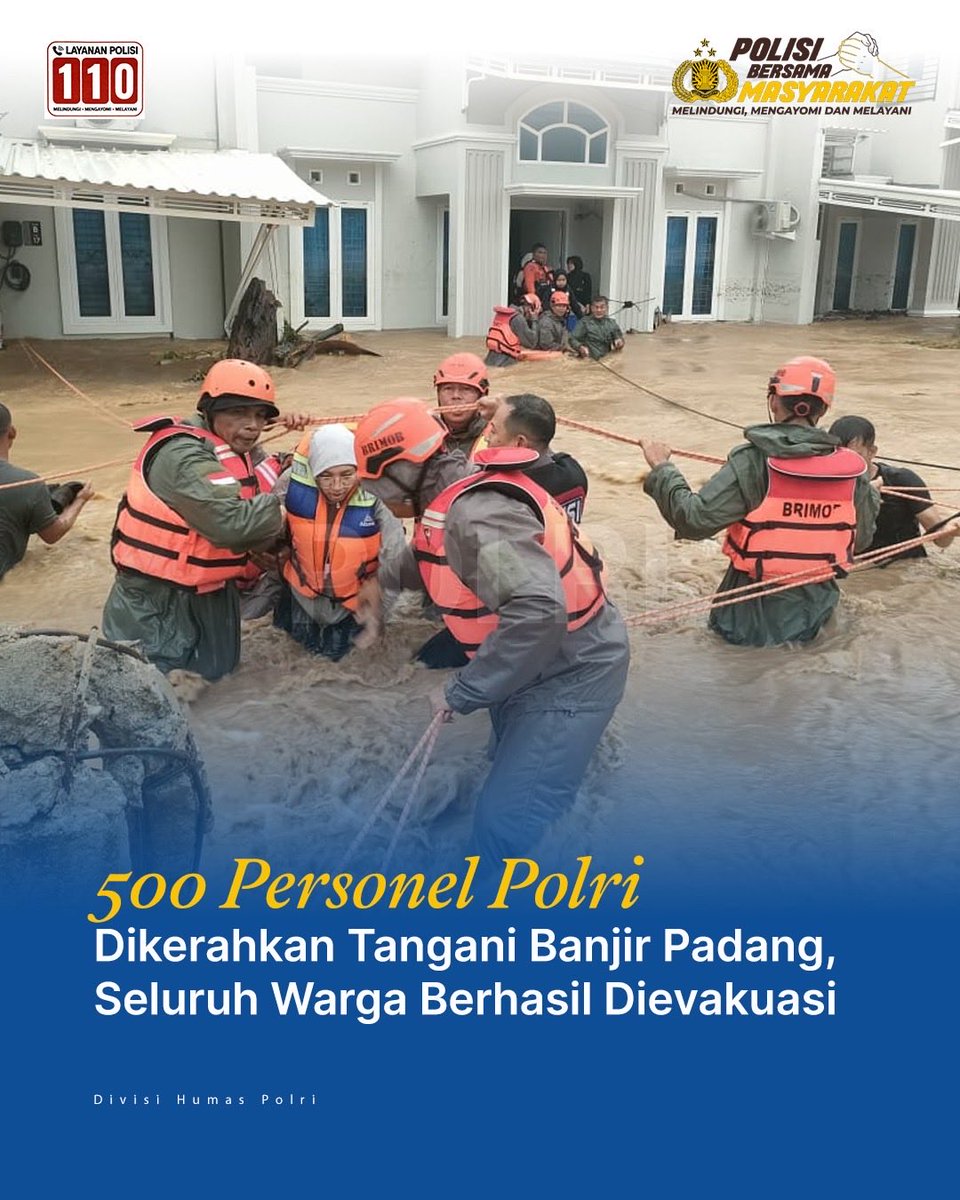 Res_Pel_Belawan's tweet photo. Polri melalui Polda Sumatera Barat mengerahkan personel gabungan untuk menangani banjir yang melanda sejumlah wilayah di Kota Padang. https://t.co/ZhezWBAHma