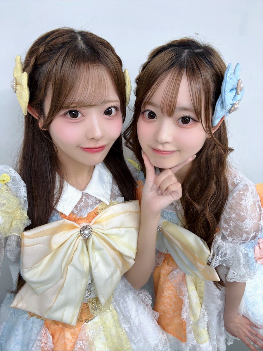 aiko_KLS1018's tweet photo. “まつりちゃん”こと松島吏央ちゃん☀️

ちっちゃくてかわいくて、とっても面白い子です♡
これからよろしくね~ 🥹🎶

似てる？？
 #カワラボサウス  #松島吏央  #濵嵜愛子 https://t.co/zlzV2GxOI7
