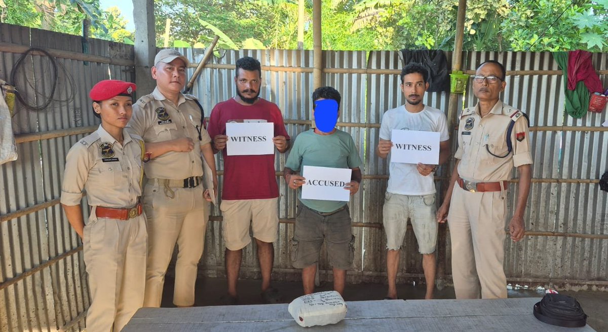 udalguripolice's tweet photo. THE NET TIGHTENS!
500 grams of suspected Ganja seized and One person arrested by Tangla PS.
Zero tolerance for the drug menace.
#NashaMuktBharat
#AssamAgainstDrugs
@CMOfficeAssam
@assampolice
@DGPAssamPolice https://t.co/fHxPBiqnLj