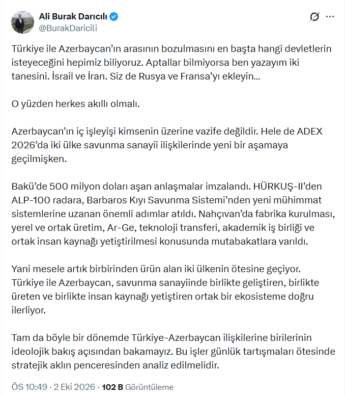 kenan_alpay's tweet photo. Azerbaycan'a dönüp "İslami sembol ve değerlerle savaşırsanız 28 Şubat cuntası gibi gümler, Kemalistler gibi rezil olursunuz" diyeceğinize @BurakDaricili 
tesettür yasağını eleştirenlere "aptallar, akıllı olun" demek ne kadar ayıp ve utanç verici.

Oportünizmin adı strateji midir? https://t.co/Wy0YdkpNS1