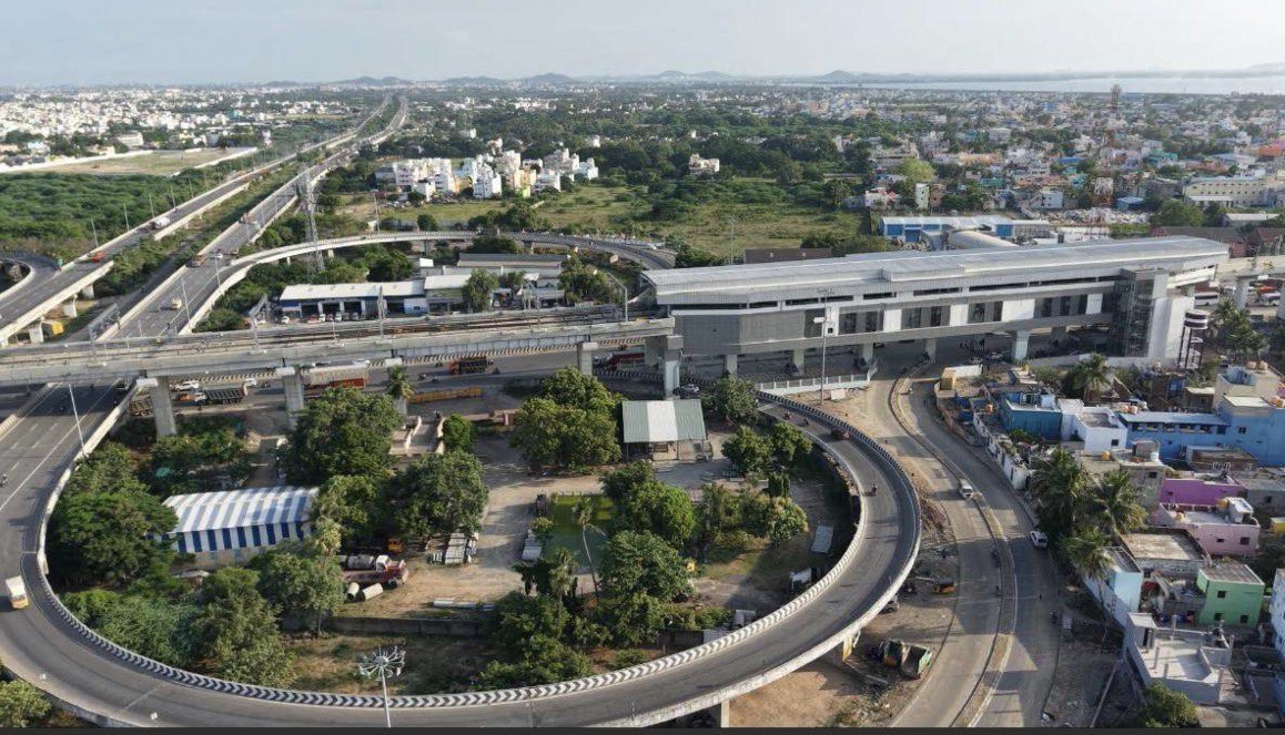infrapaalpandi's tweet photo. I don’t understand CMK (Commie munnetra Kazhagam) logic please enlighten me:

Phase 1 - Foundation laid by Kalaignar &amp; opened by Amma - So credits to DMK okay 
 Fine.

Phase 2 - EPS laid the foundation, MKS continued and opened by Vijay but again credit to DMK how da?🤡
Its TVK🫡 https://t.co/uI1BO2Abtr
