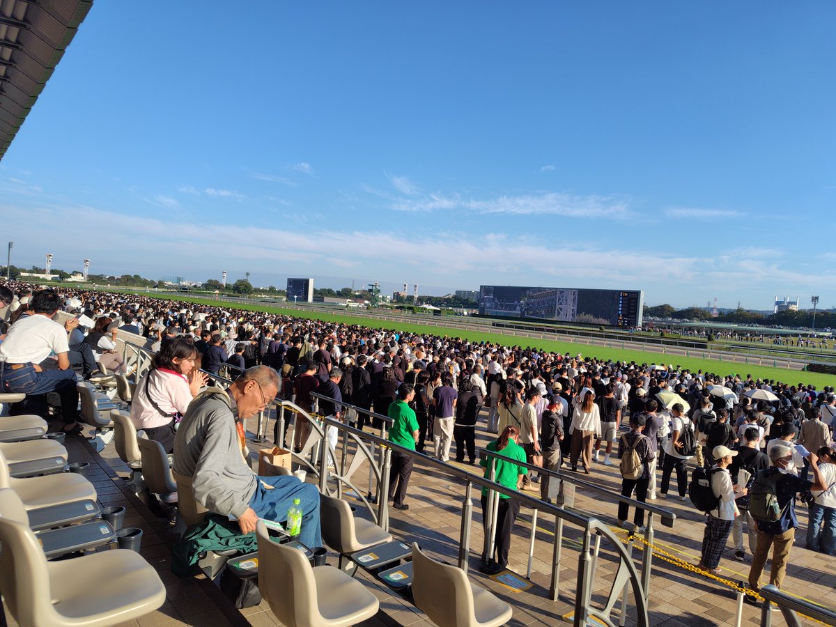 fadeaway151451's tweet photo. 今日の疑問
この人達はどこから湧いてくるのだろうか https://t.co/eMRJ6w5YZv