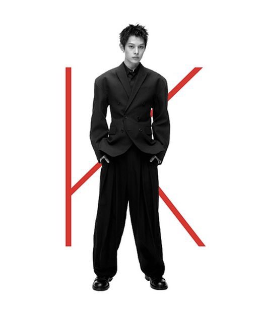 tinhnhien21074's tweet photo. @Dicon_korea I always love when James wears suit, it’s a next level TT
#JAMES #제임스 https://t.co/v3IaplI9SR