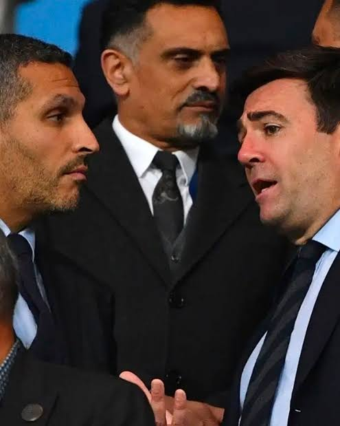 David90shaw's tweet photo. 🚨 PANIC IN DOWNING STREET AS ANDY BURNHAM FORCED TO OPEN SECRET UAE FILES!

Days after I exposed Burnham acting as an unpaid defense lawyer for Man City, the Prime Minister has officially hit the panic button haha.

Faced with overwhelming public backlash, Burnham has surrendered and announced he will publish his private meeting logs with the club billionaire Emirati owners.

He rushed onto a podcast desperately trying to get ahead of the scandal, claiming he only had one significant meeting back in 2021 and that his mind was on other things when he defended the club on national television.

What an insulting, pathetic excuse from the man supposedly leading Great Britain.

Burnham conveniently failed to mention that he personally chaired the authority meetings that handed 55 million pounds in taxpayer loans to Jersey property companies owned by Sheikh Mansour.

He wants the public to believe football rules and foreign investments are totally separate, yet his local administration used public money to buy up land specifically for Abu Dhabi developers.

The Prime Minister is only agreeing to publish these records because he was caught red handed using his political office to shield foreign oligarchs while taxing British workers into the dirt.
I want every single unredacted diary entry, text message, and private meeting note released to the British public immediately without Whitehall censorship.

Retweet this right now to demand total transparency before Downing Street scrubs the files. 🇬🇧🔥