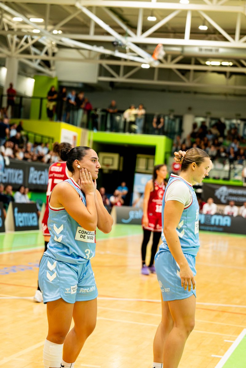 Celtabaloncesto's tweet photo. Cabeza alta y a seguir enfocadas. 🤞🏻

Fotogalería del partido 🆚 @casademontBZ.🔥

📸 Alejandra Castellanos https://t.co/GrNrLzajgE