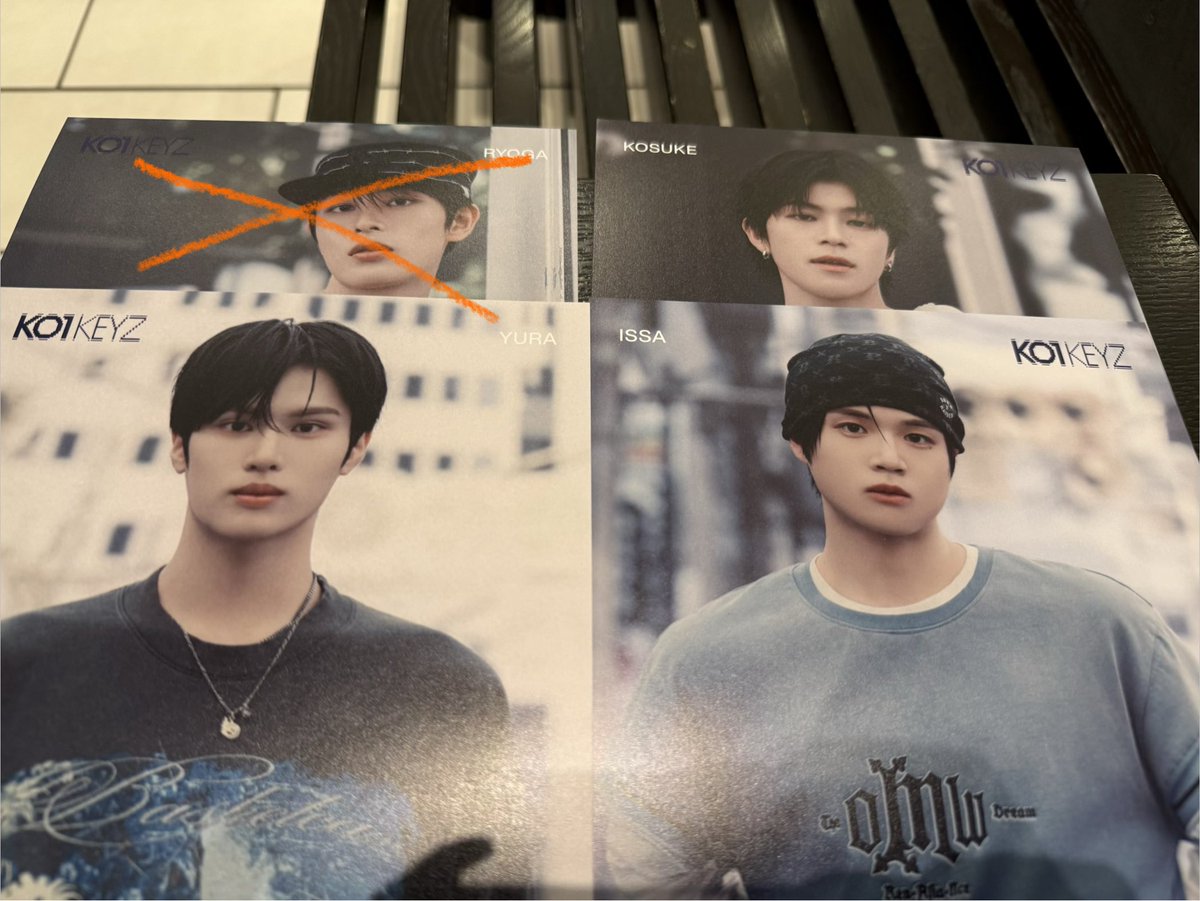 h4r4m99's tweet photo. 🏃‍♂️
譲
選出　シヨン
HMVフライヤー柳谷安部照井
HMVオンライン　照井
封入
ファンミ

求　小野POPUP、新世界POPUP、7000円トレカ、ID

後日三ノ宮手渡し、INIオフラ関西、京セラ
郵送◎

#KO1KEYZ交換　#KO1KEYZ https://t.co/fWhTQFseYD