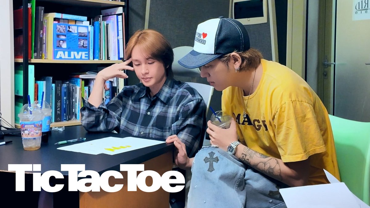 ONEW_GRIFFIN's tweet photo. 온유 (ONEW), 지코 (ZICO) 'Tic Tac Toe' Recording Behind

https://t.co/L4pN2YKb5K

#온유 #ONEW
#TicTacToe #지코 #ZICO @zico_koz https://t.co/kqN7SRsKGO
