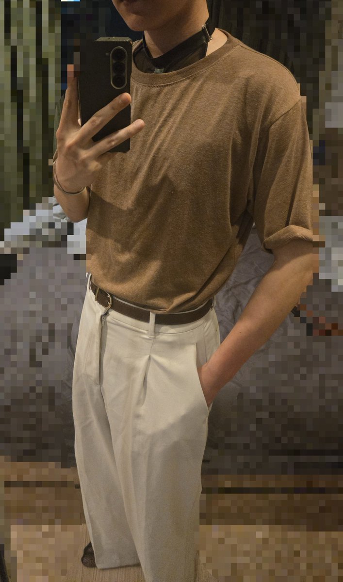 TiwaCD's tweet photo. (2/2)
ระหว่า���ซีน ก็ให้ใส่ชุดเพลย์แบบซีทรูพร้อมบราและกางเกงในลูกไม้ แต่สุดท้ายโดนจับถอดชุดแล้วทิ้งรอยความเป็นเจ้าของเอาไว้เต็มไปหมด 🫠

พอจบการ Spanking ก็ถูกให้พานายหญิงไปเดททั้ง ๆ ที่ใส่ชุดเพลย์ไว้ข้างใต้ ตอนแรก ๆ ก็เขิน แต่พอเห็นภาพสะท้อนของตัวเองในกระจกก็รู้สึกว่า เรานี่มันแอบร่านและเซ็กซี่ชะมัด 5555