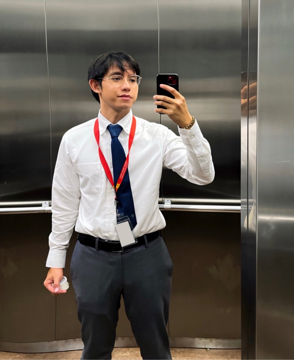 ADUnknown_'s tweet photo. face reveal! let’s connect volley friends. 🙋🏻‍♂️ comment your username. G! https://t.co/PY7SS743Yj